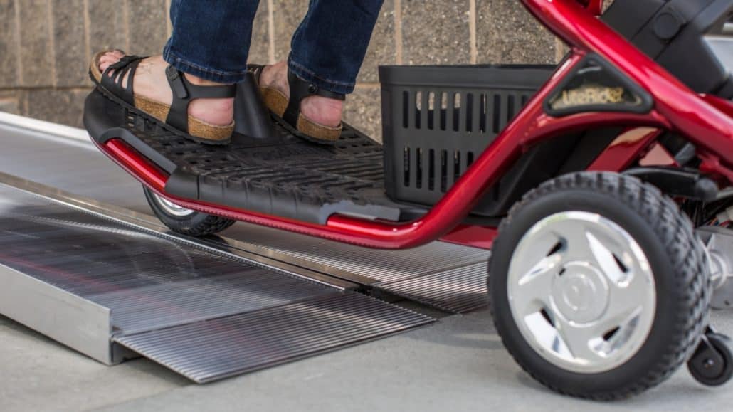 Singlefold ramp with a scooter