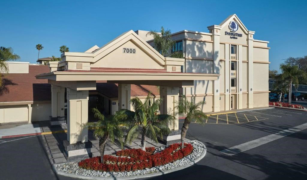 DoubleTree Buena Park - cropped DoubleTree Buena Park - cropped